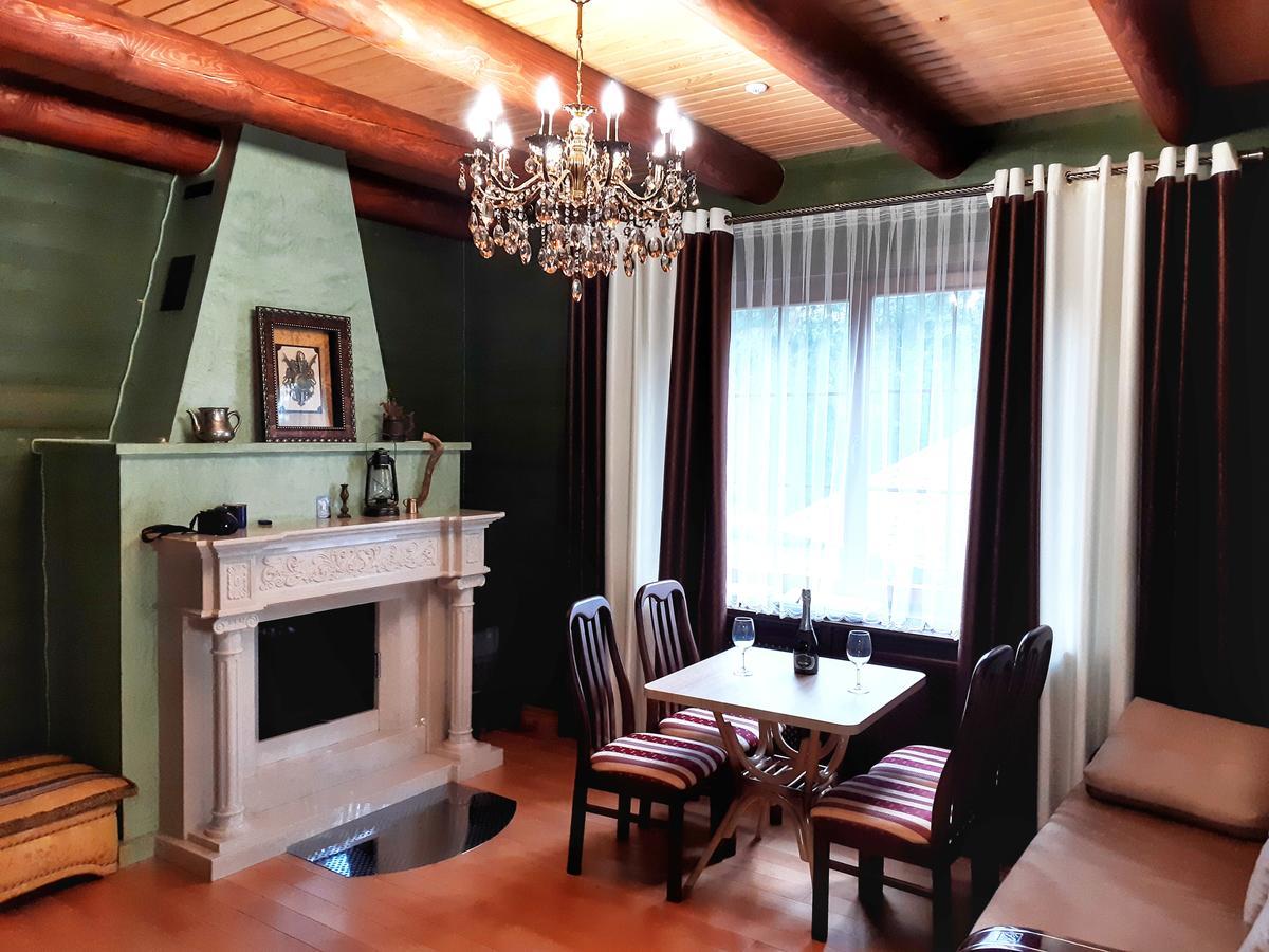 Knyazhyi Dvir Apartment Strigalnya Bagian luar foto