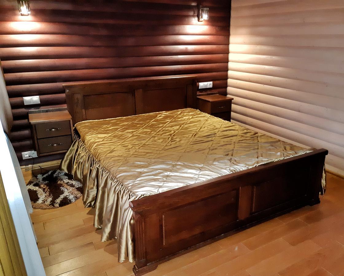 Knyazhyi Dvir Apartment Strigalnya Bagian luar foto