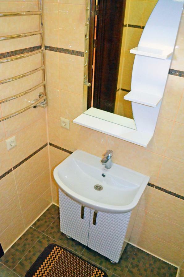Knyazhyi Dvir Apartment Strigalnya Bagian luar foto